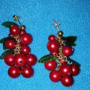 Avon Red Berry Cluster Earrings
